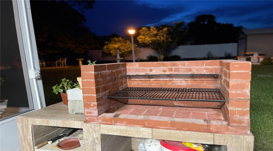 DAVENPORT, Florida 33837, 3 Bedrooms Bedrooms, ,2 BathroomsBathrooms,Residential,For Sale,MERRIMACK,0,MFRP4935201