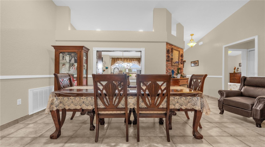 DAVENPORT, Florida 33837, 3 Bedrooms Bedrooms, ,2 BathroomsBathrooms,Residential,For Sale,MERRIMACK,0,MFRP4935201