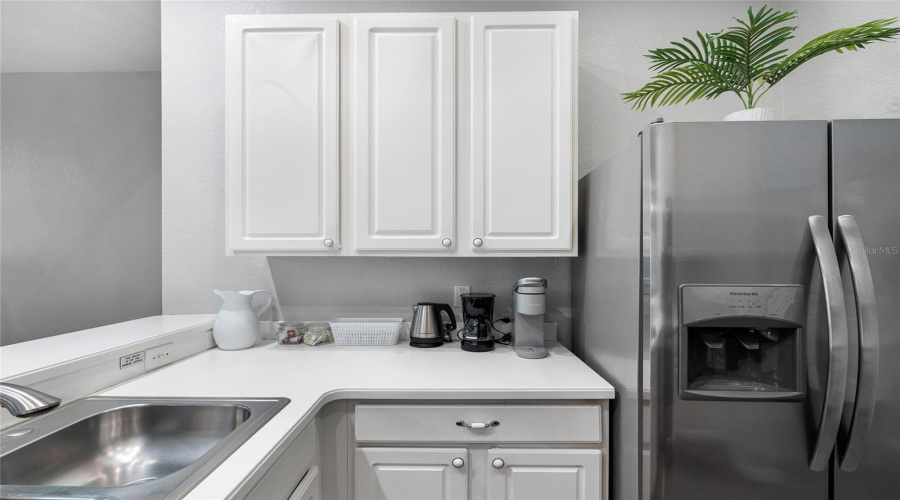 Plenty of cabinet space