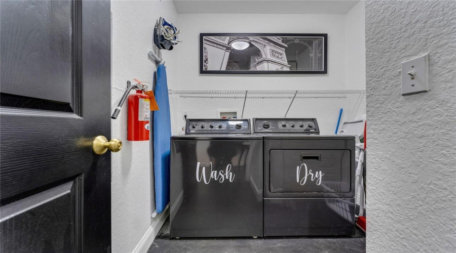 KISSIMMEE, Florida 34747, 3 Bedrooms Bedrooms, ,2 BathroomsBathrooms,Residential,For Sale,TREASURE TROVE,0,MFRO6351539