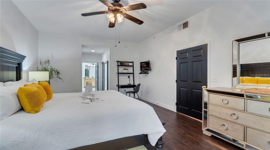 KISSIMMEE, Florida 34747, 3 Bedrooms Bedrooms, ,2 BathroomsBathrooms,Residential,For Sale,TREASURE TROVE,0,MFRO6351539