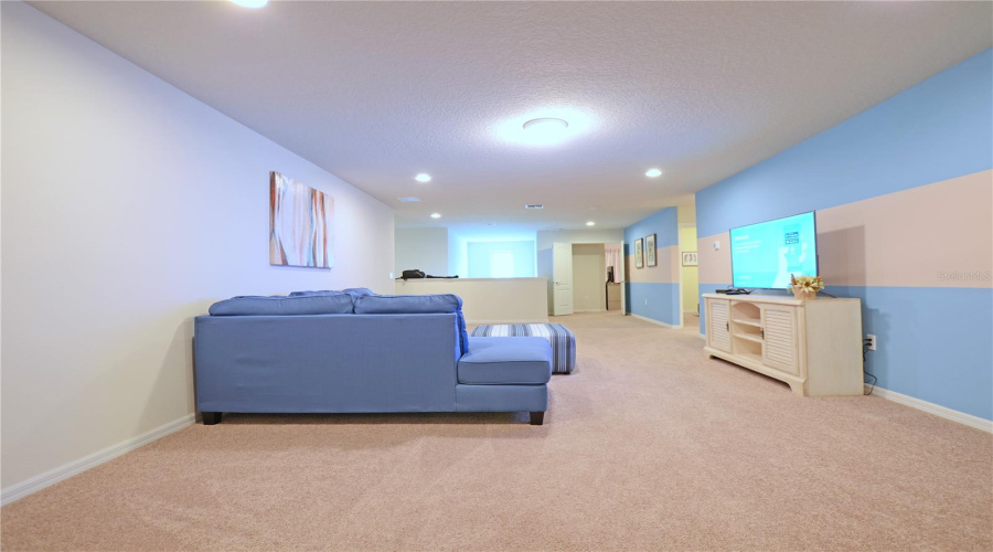 KISSIMMEE, Florida 34747, 8 Bedrooms Bedrooms, ,6 BathroomsBathrooms,Residential,For Sale,LIMA,0,MFRO6303191