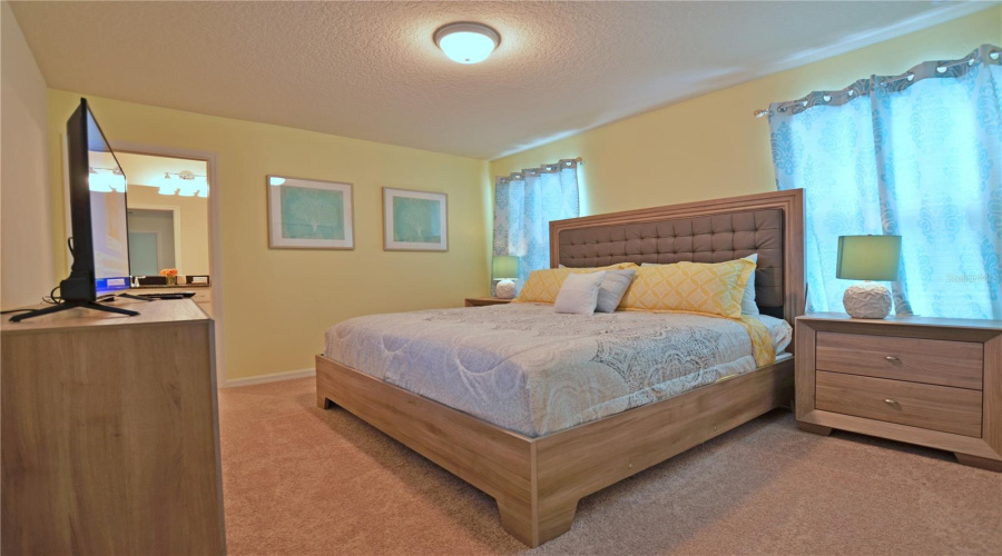 KISSIMMEE, Florida 34747, 8 Bedrooms Bedrooms, ,6 BathroomsBathrooms,Residential,For Sale,LIMA,0,MFRO6303191