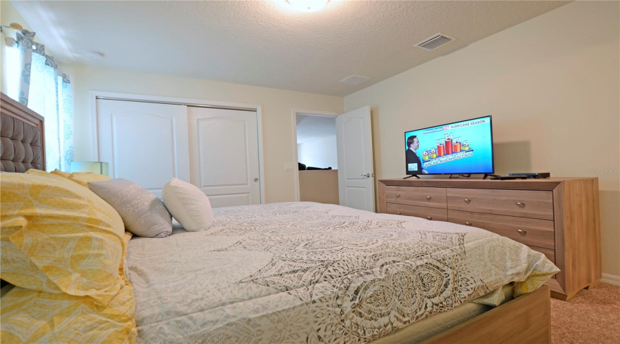 KISSIMMEE, Florida 34747, 8 Bedrooms Bedrooms, ,6 BathroomsBathrooms,Residential,For Sale,LIMA,0,MFRO6303191