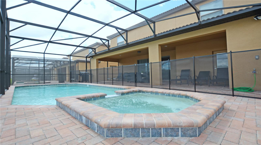 KISSIMMEE, Florida 34747, 8 Bedrooms Bedrooms, ,6 BathroomsBathrooms,Residential,For Sale,LIMA,0,MFRO6303191