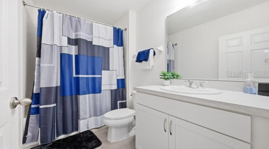 DAVENPORT, Florida 33837, 4 Bedrooms Bedrooms, ,3 BathroomsBathrooms,Residential,For Sale,SAND TORCH,0,MFRS5141021