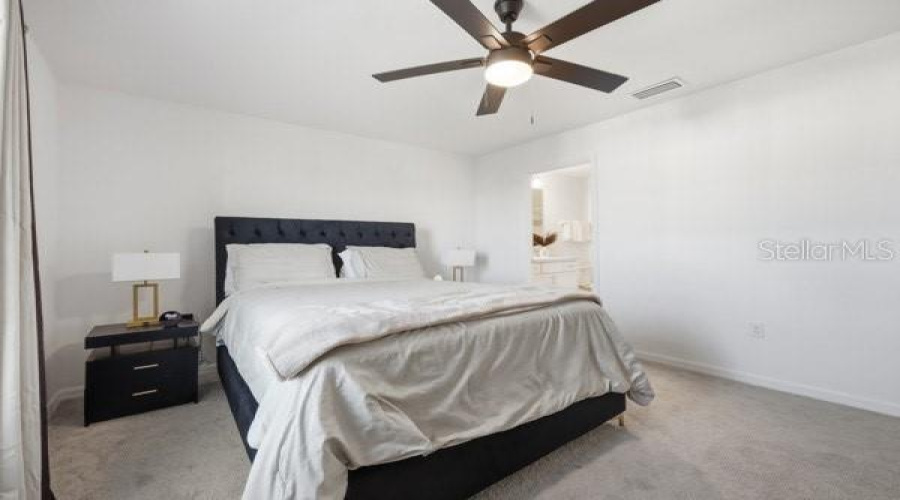 DAVENPORT, Florida 33837, 4 Bedrooms Bedrooms, ,3 BathroomsBathrooms,Residential,For Sale,SAND TORCH,0,MFRS5141021