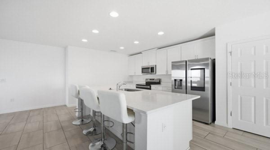 DAVENPORT, Florida 33837, 4 Bedrooms Bedrooms, ,3 BathroomsBathrooms,Residential,For Sale,SAND TORCH,0,MFRS5141021