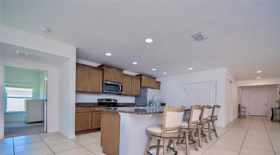 KISSIMMEE, Florida 34746, 4 Bedrooms Bedrooms, ,2 BathroomsBathrooms,Residential,For Sale,CARRICK BEND,0,MFRS5122341