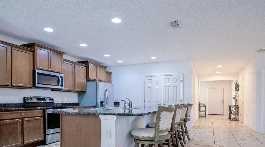 KISSIMMEE, Florida 34746, 4 Bedrooms Bedrooms, ,2 BathroomsBathrooms,Residential,For Sale,CARRICK BEND,0,MFRS5122341