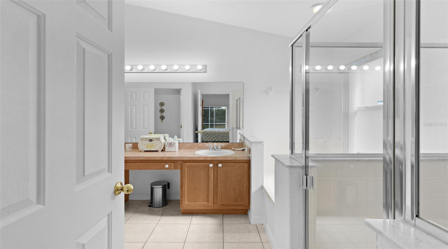 DAVENPORT, Florida 33896, 4 Bedrooms Bedrooms, ,3 BathroomsBathrooms,Residential,For Sale,SADDLE RIDGE,0,MFRG5106101