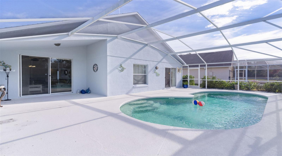 DAVENPORT, Florida 33896, 4 Bedrooms Bedrooms, ,3 BathroomsBathrooms,Residential,For Sale,SADDLE RIDGE,0,MFRG5106101