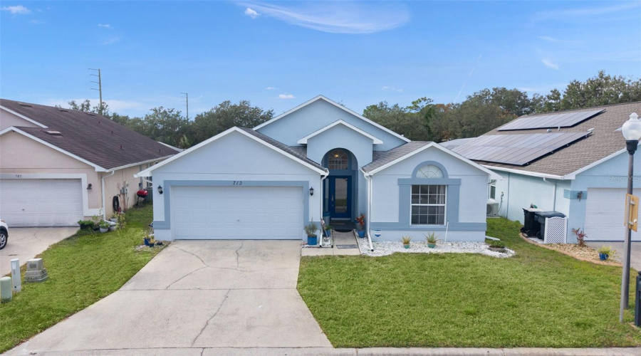 DAVENPORT, Florida 33896, 4 Bedrooms Bedrooms, ,3 BathroomsBathrooms,Residential,For Sale,SADDLE RIDGE,0,MFRG5106101