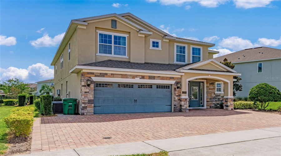 KISSIMMEE, Florida 34747, 9 Bedrooms Bedrooms, ,8 BathroomsBathrooms,Residential,For Sale,GRABEN,0,MFRO6273977