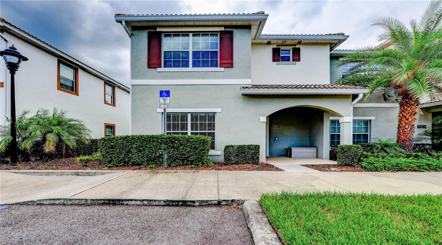 KISSIMMEE, Florida 34746, 5 Bedrooms Bedrooms, ,4 BathroomsBathrooms,Residential,For Sale,BRIER ROSE,0,MFRS5123963