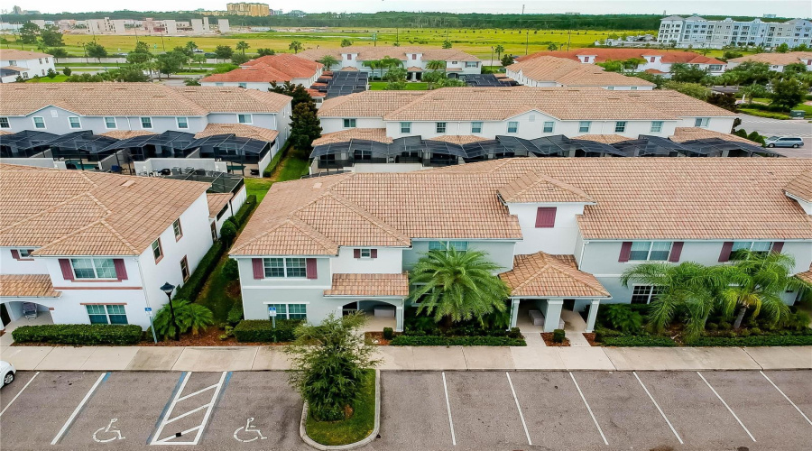 KISSIMMEE, Florida 34746, 5 Bedrooms Bedrooms, ,4 BathroomsBathrooms,Residential,For Sale,BRIER ROSE,0,MFRS5123963