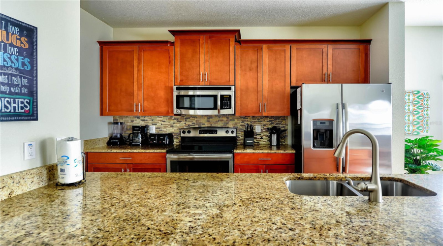 KISSIMMEE, Florida 34746, 5 Bedrooms Bedrooms, ,4 BathroomsBathrooms,Residential,For Sale,BRIER ROSE,0,MFRS5123963