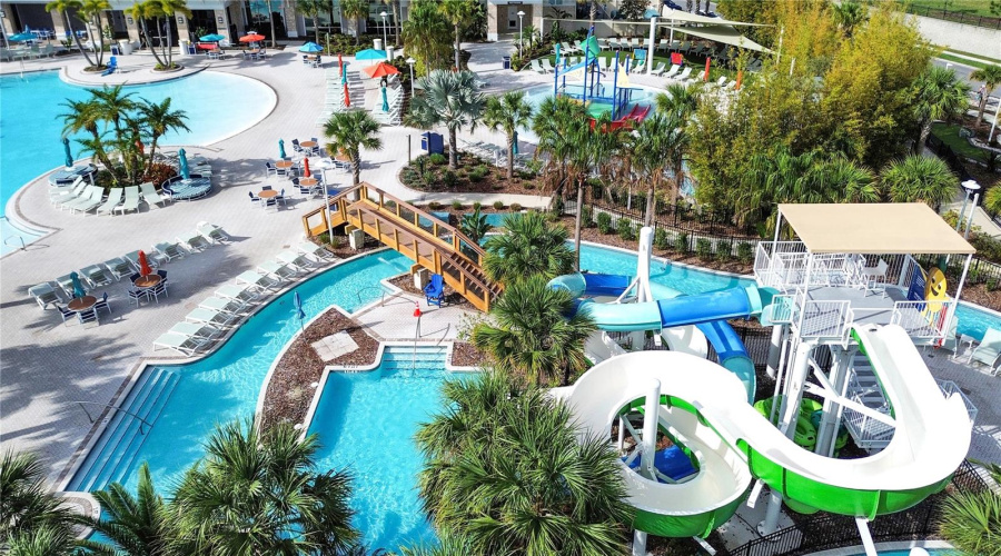 DAVENPORT, Florida 33897, 5 Bedrooms Bedrooms, ,4 BathroomsBathrooms,Residential,For Sale,PARADISE,0,MFRO6184802