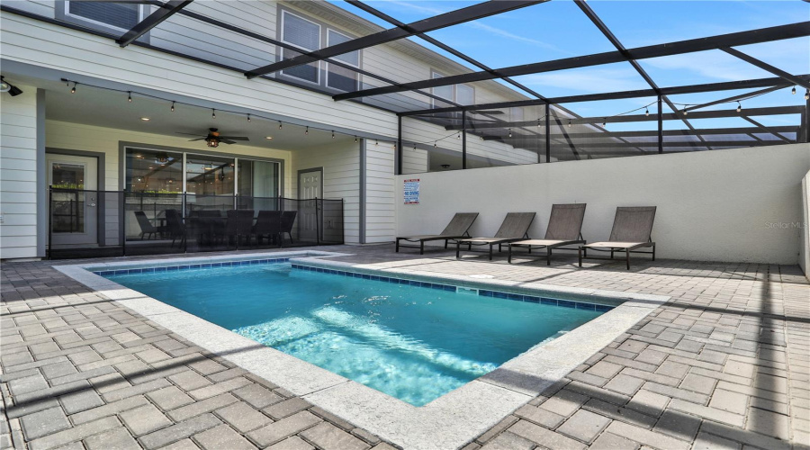 DAVENPORT, Florida 33897, 5 Bedrooms Bedrooms, ,4 BathroomsBathrooms,Residential,For Sale,PARADISE,0,MFRO6184802