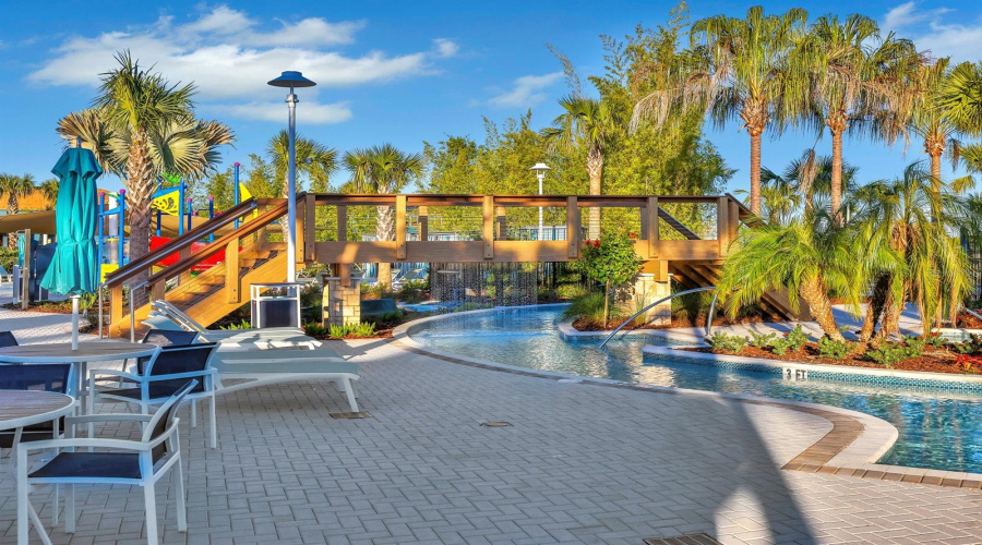 DAVENPORT, Florida 33897, 5 Bedrooms Bedrooms, ,4 BathroomsBathrooms,Residential,For Sale,PARADISE,0,MFRO6184802