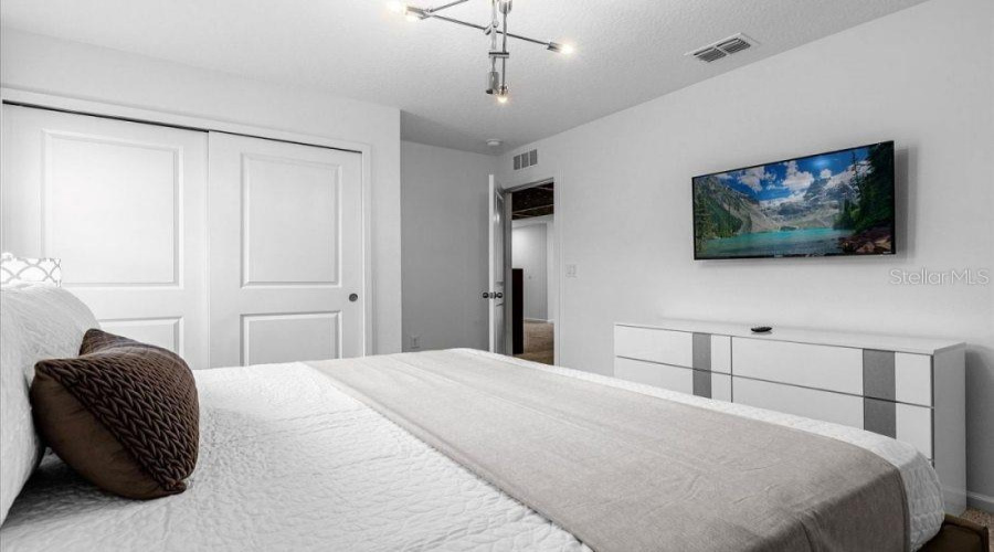 KISSIMMEE, Florida 34747, 9 Bedrooms Bedrooms, ,6 BathroomsBathrooms,Residential,For Sale,TURQUOISE WAVE,0,MFRO6370914