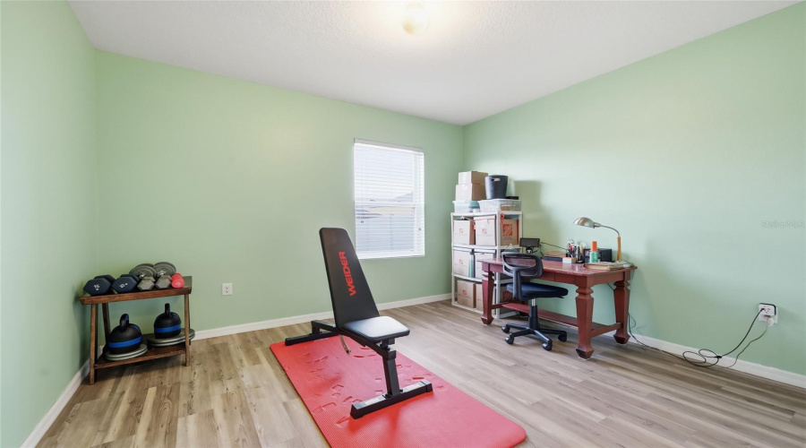 DAVENPORT, Florida 33897, 5 Bedrooms Bedrooms, ,3 BathroomsBathrooms,Residential,For Sale,LAZY WILLOW,0,MFRS5140894