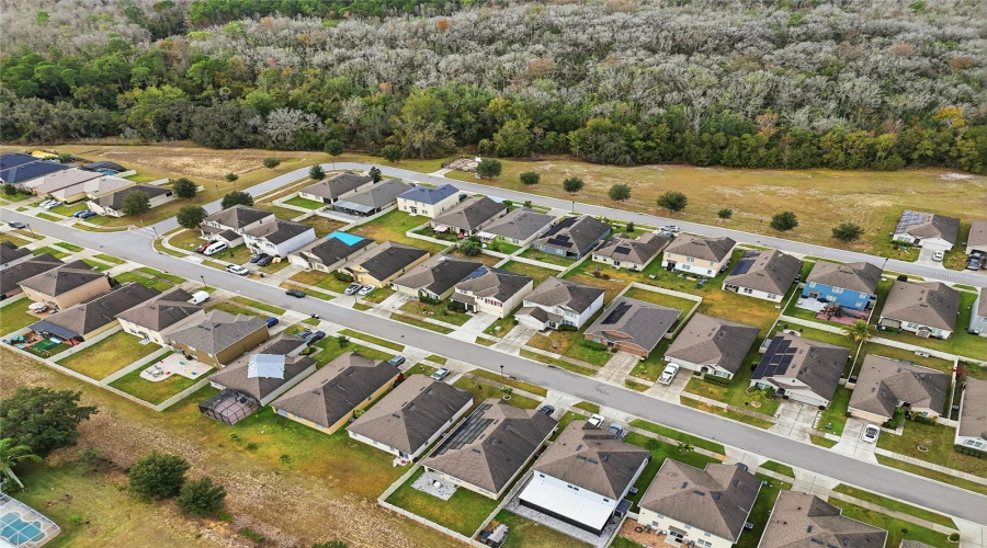 DAVENPORT, Florida 33897, 5 Bedrooms Bedrooms, ,3 BathroomsBathrooms,Residential,For Sale,LAZY WILLOW,0,MFRS5140894