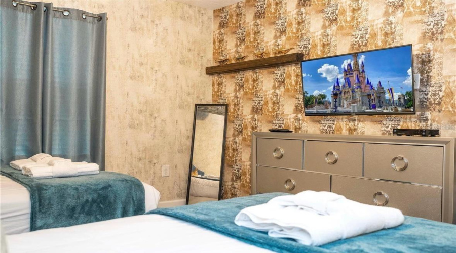 KISSIMMEE, Florida 34746, 4 Bedrooms Bedrooms, ,3 BathroomsBathrooms,Residential,For Sale,DEDICATION,0,MFRO6229726