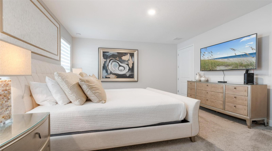 KISSIMMEE, Florida 34747, 5 Bedrooms Bedrooms, ,5 BathroomsBathrooms,Residential,For Sale,DESERT MOUNTAIN,0,MFRO6371095