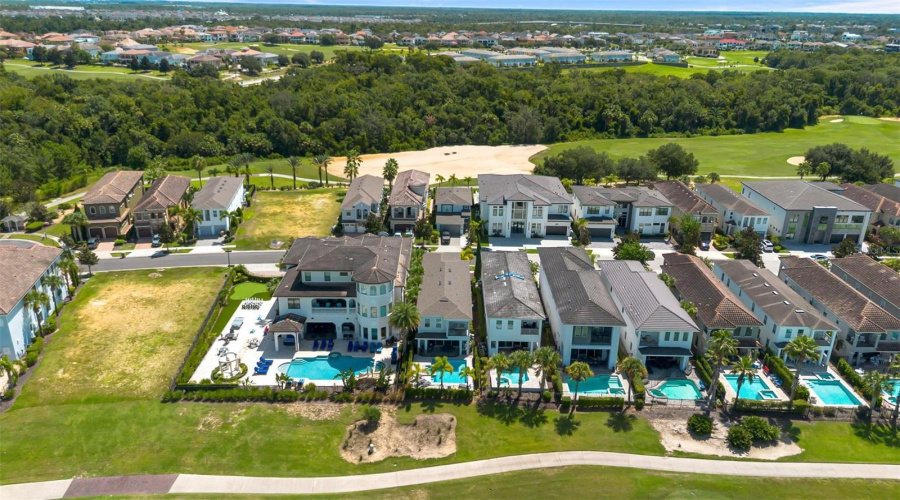 KISSIMMEE, Florida 34747, 5 Bedrooms Bedrooms, ,5 BathroomsBathrooms,Residential,For Sale,DESERT MOUNTAIN,0,MFRO6371095