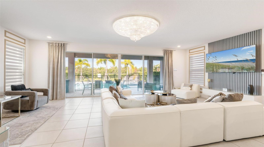 KISSIMMEE, Florida 34747, 5 Bedrooms Bedrooms, ,5 BathroomsBathrooms,Residential,For Sale,DESERT MOUNTAIN,0,MFRO6371095