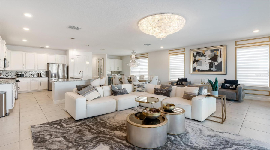 KISSIMMEE, Florida 34747, 5 Bedrooms Bedrooms, ,5 BathroomsBathrooms,Residential,For Sale,DESERT MOUNTAIN,0,MFRO6371095