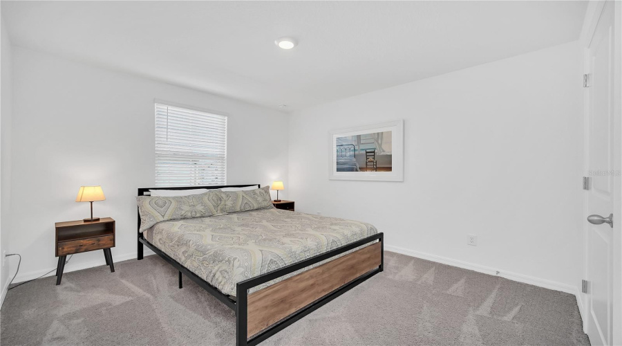 DAVENPORT, Florida 33896, 3 Bedrooms Bedrooms, ,2 BathroomsBathrooms,Residential,For Sale,LONGBOAT,0,MFRTB8460779