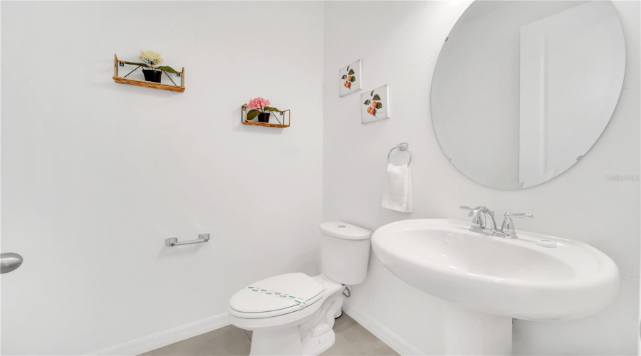 DAVENPORT, Florida 33896, 3 Bedrooms Bedrooms, ,2 BathroomsBathrooms,Residential,For Sale,LONGBOAT,0,MFRTB8460779