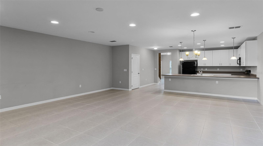 DAVENPORT, Florida 33837, 3 Bedrooms Bedrooms, ,2 BathroomsBathrooms,Residential,For Sale,PRIMROSE,0,MFRO6312425