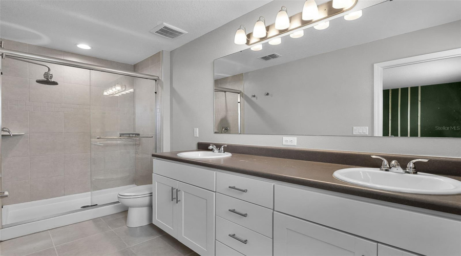 DAVENPORT, Florida 33837, 3 Bedrooms Bedrooms, ,2 BathroomsBathrooms,Residential,For Sale,PRIMROSE,0,MFRO6312425