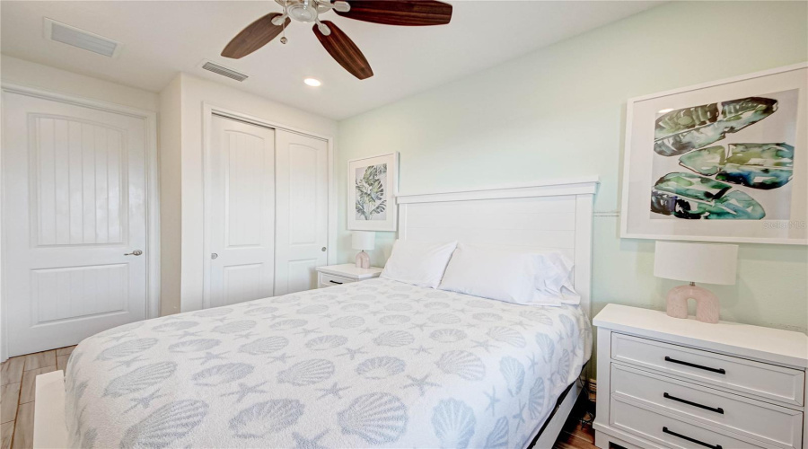 KISSIMMEE, Florida 34747, 5 Bedrooms Bedrooms, ,5 BathroomsBathrooms,Residential,For Sale,LOST SHAKER,0,MFRO6347658