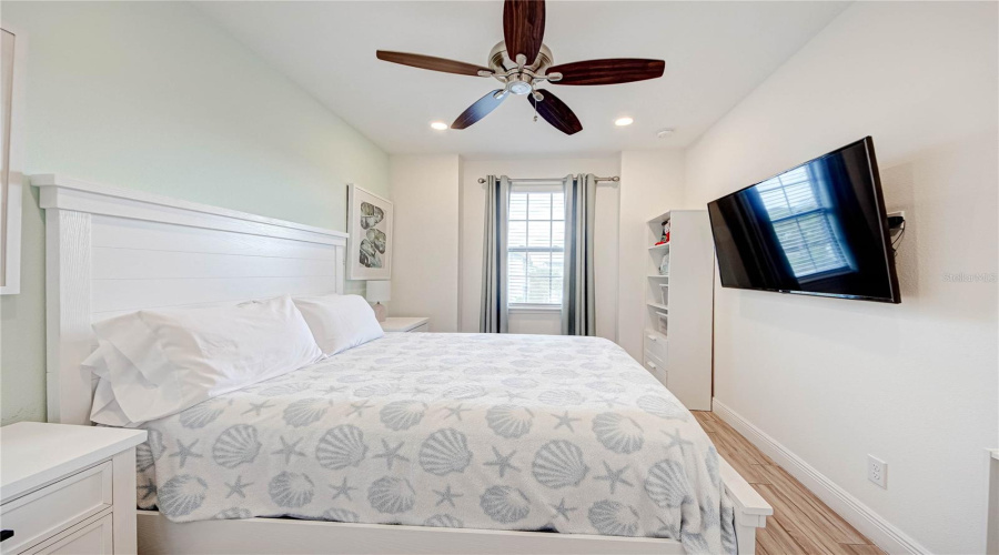 KISSIMMEE, Florida 34747, 5 Bedrooms Bedrooms, ,5 BathroomsBathrooms,Residential,For Sale,LOST SHAKER,0,MFRO6347658