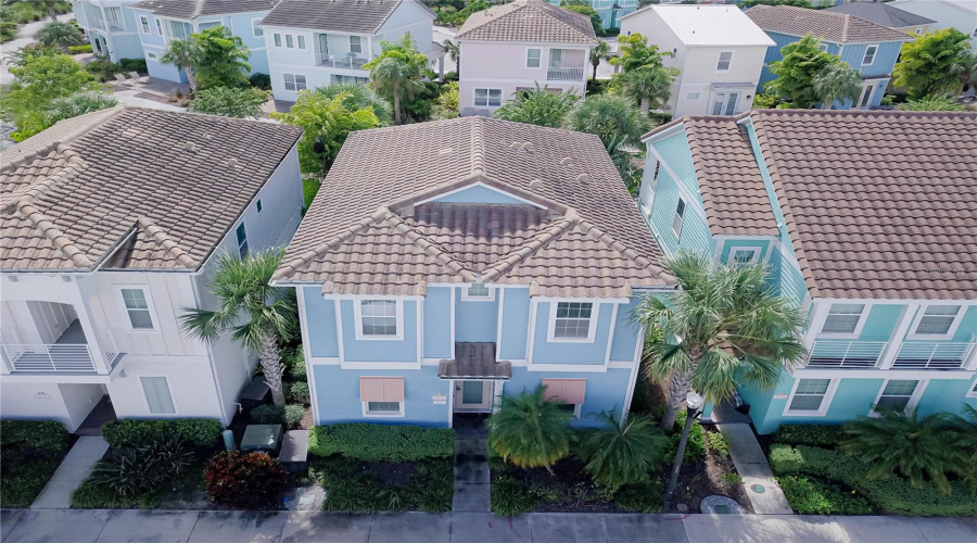 KISSIMMEE, Florida 34747, 5 Bedrooms Bedrooms, ,5 BathroomsBathrooms,Residential,For Sale,LOST SHAKER,0,MFRO6347658