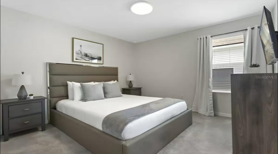 KISSIMMEE, Florida 34747, 6 Bedrooms Bedrooms, ,4 BathroomsBathrooms,Residential,For Sale,TROPICAL PALMS,0,MFRO6303971