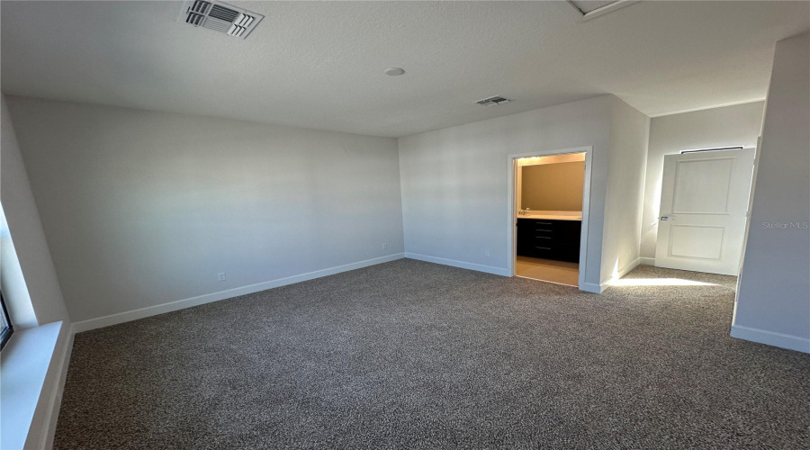 DAVENPORT, Florida 33896, 4 Bedrooms Bedrooms, ,3 BathroomsBathrooms,Residential,For Sale,VILLA DOMANI,0,MFRS5122677