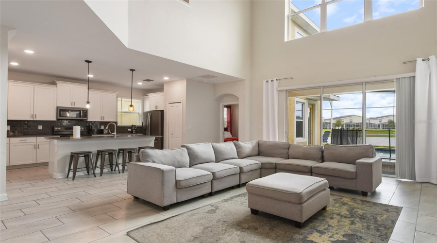 DAVENPORT, Florida 33896, 5 Bedrooms Bedrooms, ,5 BathroomsBathrooms,Residential,For Sale,CABOT CLIFFS,0,MFRO6371301