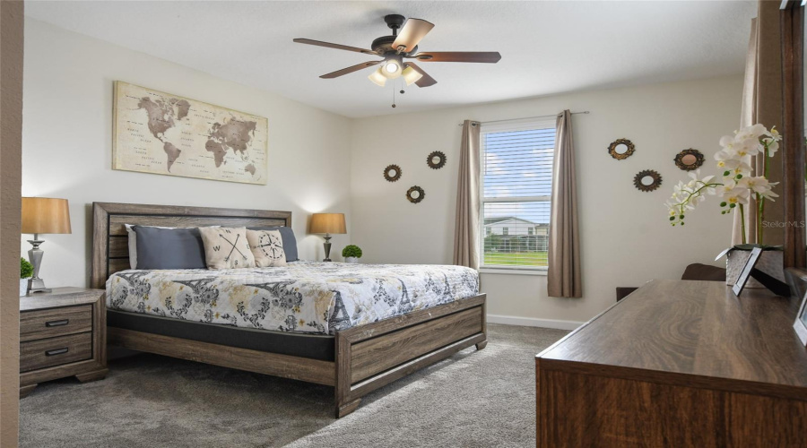 DAVENPORT, Florida 33896, 5 Bedrooms Bedrooms, ,5 BathroomsBathrooms,Residential,For Sale,CABOT CLIFFS,0,MFRO6371301