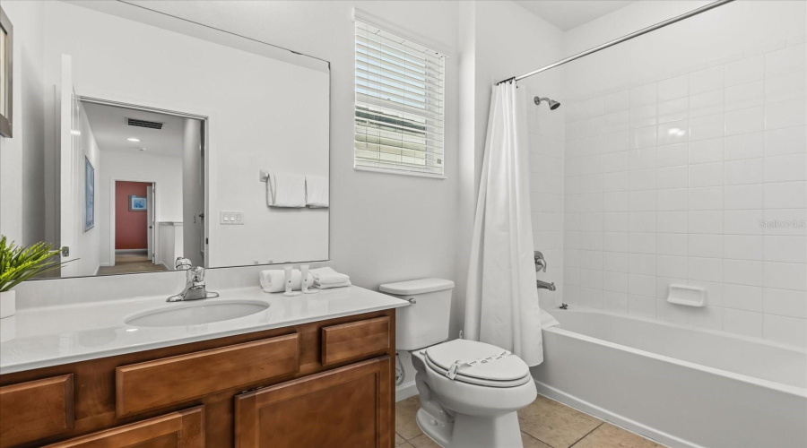 KISSIMMEE, Florida 34746, 6 Bedrooms Bedrooms, ,4 BathroomsBathrooms,Residential,For Sale,BALLO,0,MFRO6346506