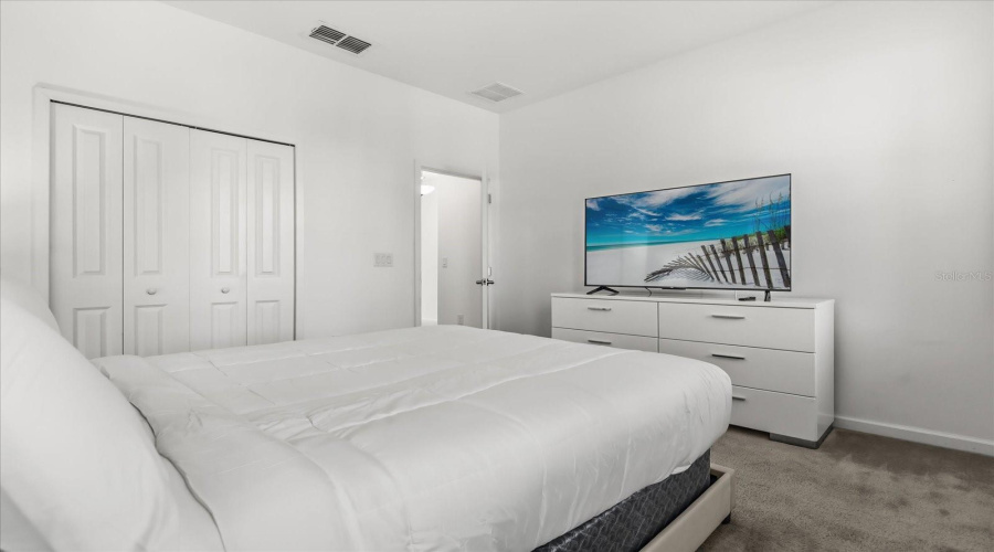 KISSIMMEE, Florida 34746, 6 Bedrooms Bedrooms, ,4 BathroomsBathrooms,Residential,For Sale,BALLO,0,MFRO6346506