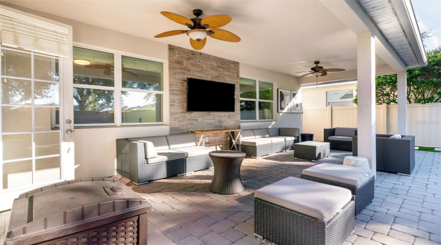 ORLANDO, Florida 32836, 3 Bedrooms Bedrooms, ,3 BathroomsBathrooms,Residential,For Sale,VERRAZANO DR,0,MFRO6360645