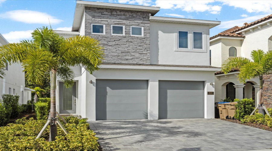 REUNION, Florida 34747, 6 Bedrooms Bedrooms, ,5 BathroomsBathrooms,Residential,For Sale,DESERT MOUNTAIN,0,MFRO6371314