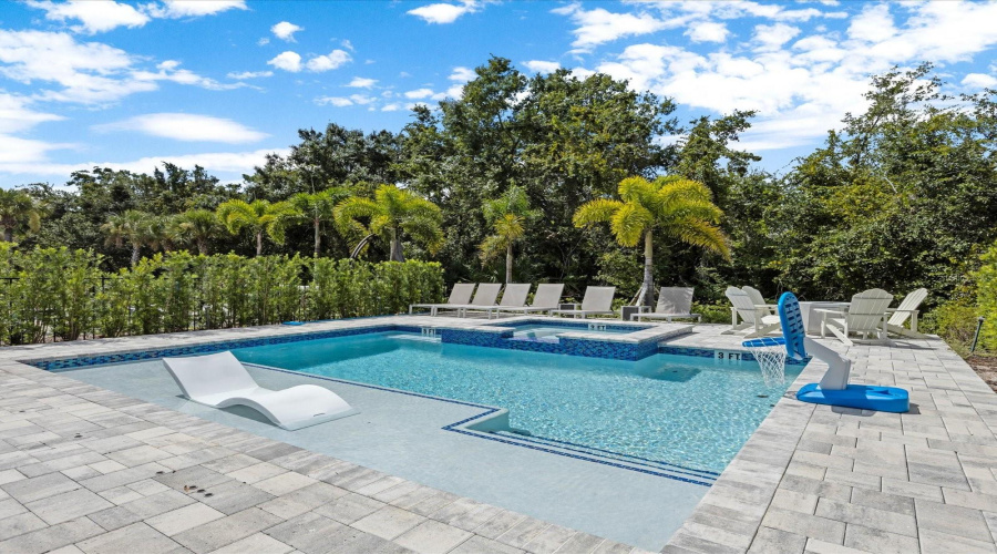 REUNION, Florida 34747, 6 Bedrooms Bedrooms, ,5 BathroomsBathrooms,Residential,For Sale,DESERT MOUNTAIN,0,MFRO6371314