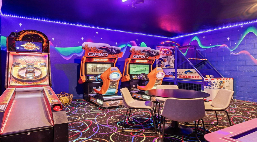 REUNION, Florida 34747, 6 Bedrooms Bedrooms, ,5 BathroomsBathrooms,Residential,For Sale,DESERT MOUNTAIN,0,MFRO6371314