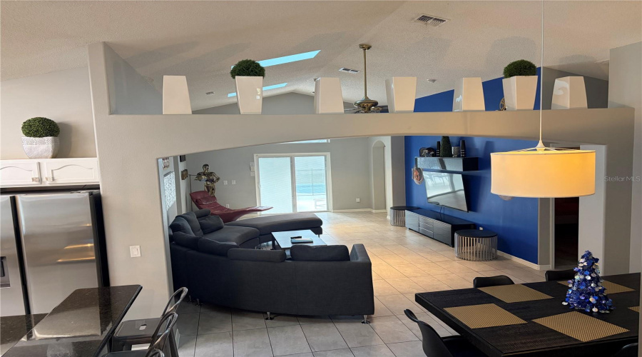 KISSIMMEE, Florida 34747, 5 Bedrooms Bedrooms, ,4 BathroomsBathrooms,Residential,For Sale,ROARING CREEK,0,MFRO6371323